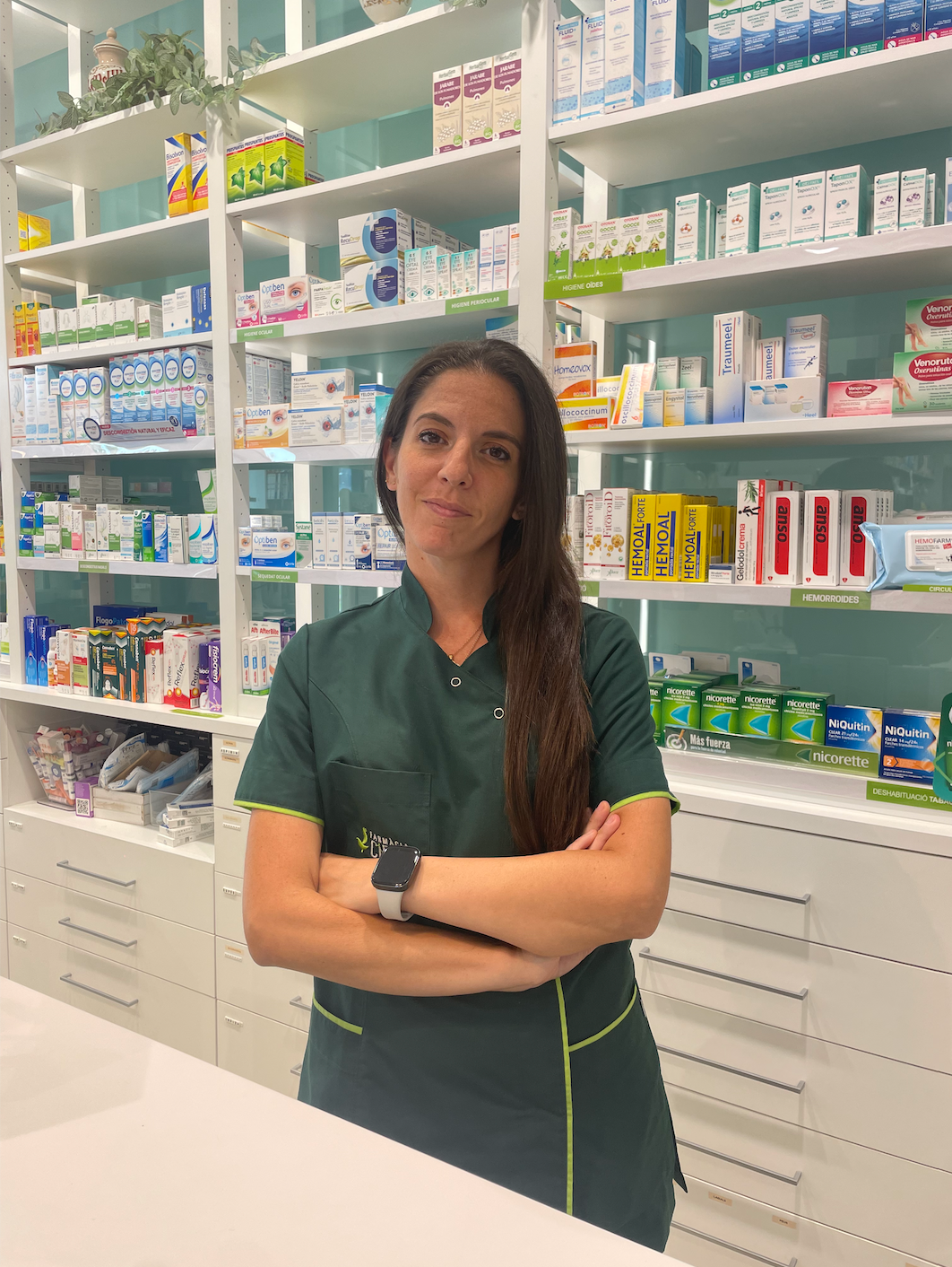 Técnica en farmacia. Cosmética facial y cuidado capilar.