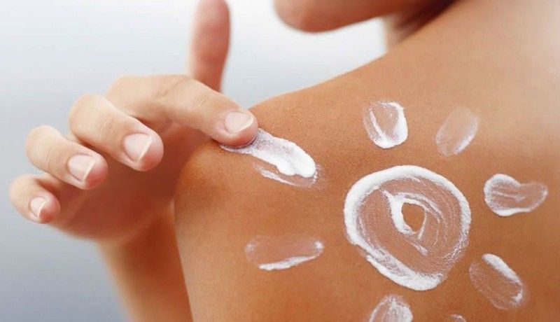 Conociendo los factores que desencadenan el melanoma es importante también conocer cuáles son sus medidas de prevención. Estas son determinantes para un buen diagnóstico precoz de la enfermedad.
