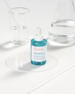 Avene Cleannace Serum Exfoliante Ante AHA