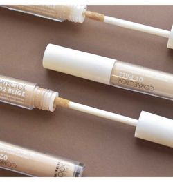 Beter Corrector De Ojeras